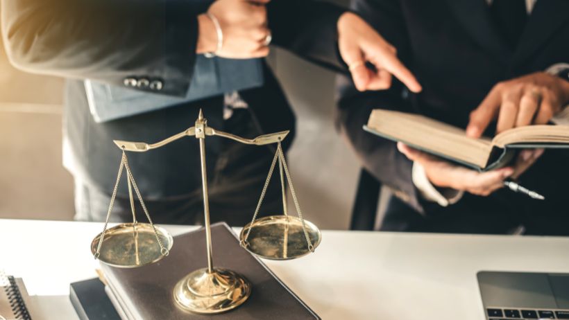 Brezplačna pravna pomoč: Razumevanje vaših pravic in priložnosti